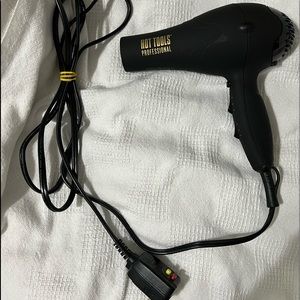 Hot Tools Professional 1875W Super Light Ionic Dryer